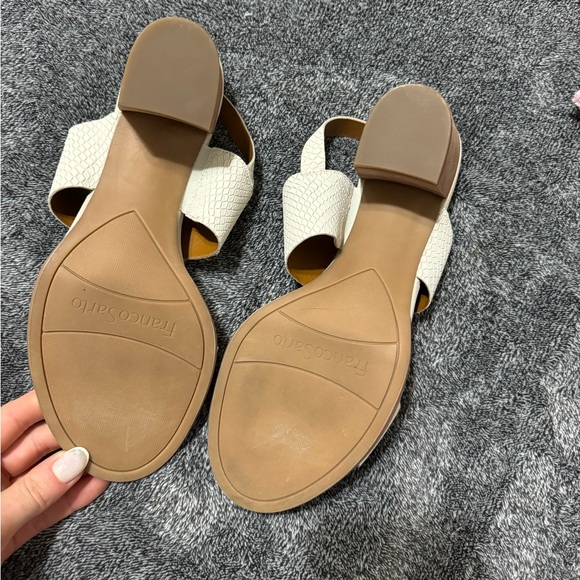 Franco Sarto Block Heeled Sandals - Picture 2 of 4